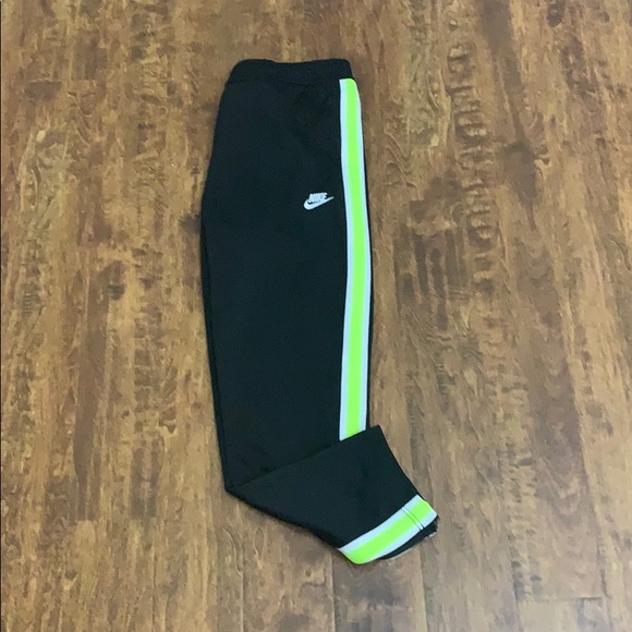 Nike Other - Nike Men’s Sweat Pants Size L
